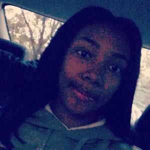 Meet your Posher, Adoree